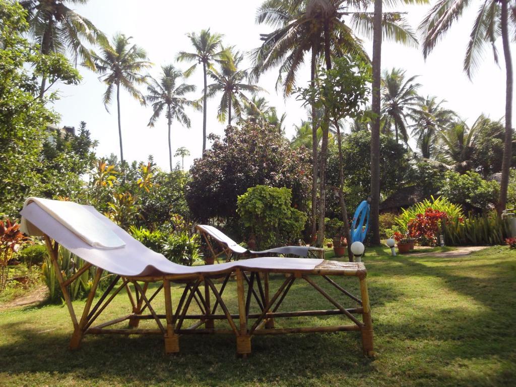 Hotel The Eco à Varkala Extérieur photo