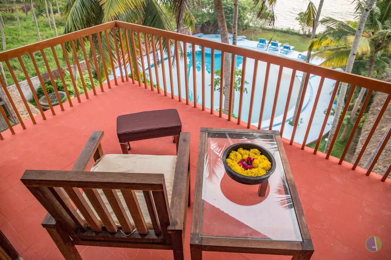Hotel The Eco à Varkala Extérieur photo