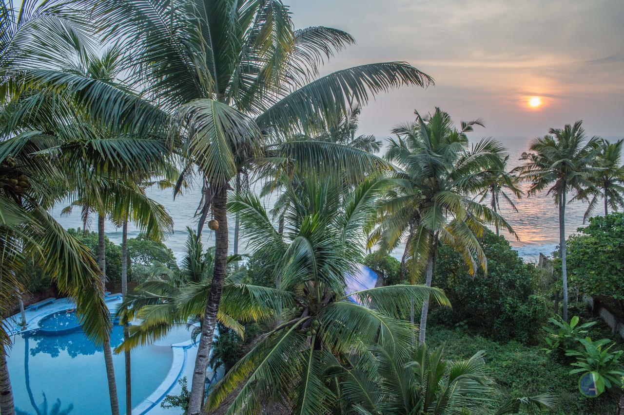 Hotel The Eco à Varkala Extérieur photo