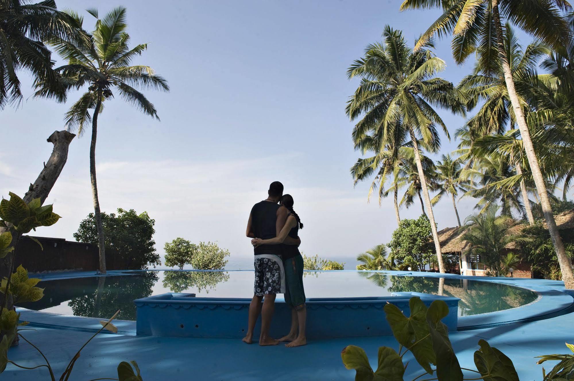Hotel The Eco à Varkala Extérieur photo